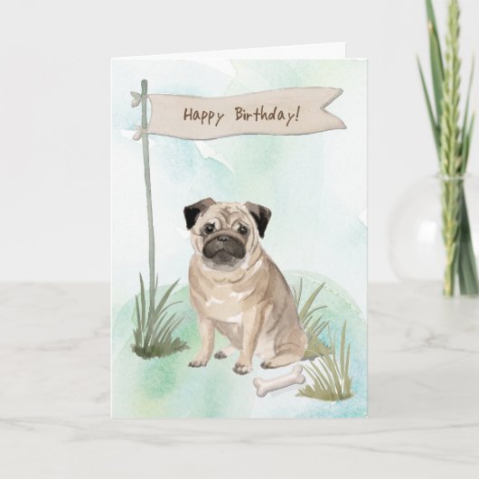 Pug hond onder verjaardagsbord kaart (Voorkant)
