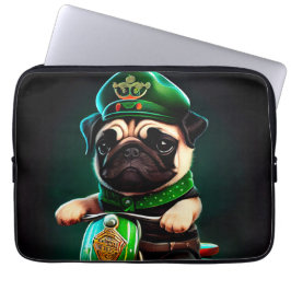 Pug Hond Rijden op Fiets St. Patrick's Day Laptop Sleeve