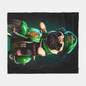 Pug Hond Rijdt op Fiets St. Patrick's Dag Fleece Deken (Voorkant (Horizontaal))