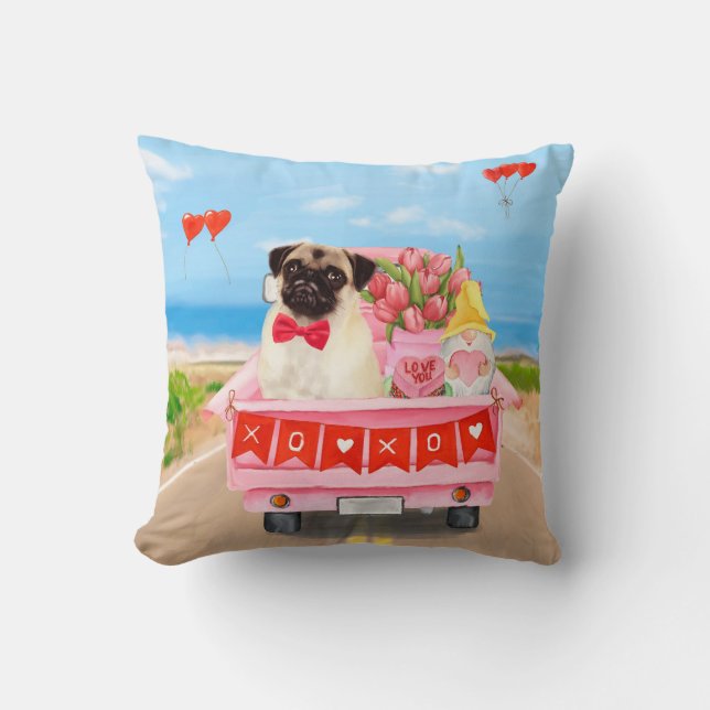 Pug Hond Valentijnsdag Truck Hartjes  Kussen (Voorkant)
