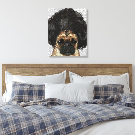 Pug in een slechte figuur canvas afdruk (Insitu (Slaapkamer))