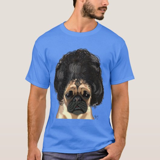 Pug in een slechte figuur t-shirt (Voorkant)