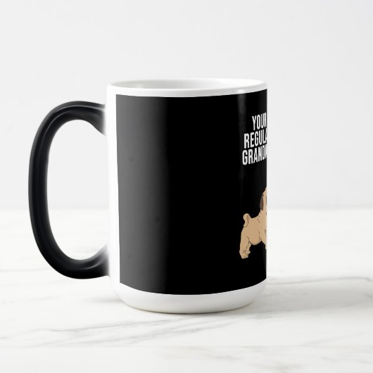 Pug je reguliere grootmoeder me de redhead grootmo magische mok (Links)