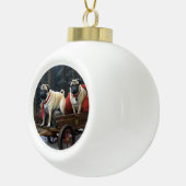Pug Kerstmis Feestelijk Seizoen Keramische Bal Ornament (Rechts)