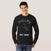 PUG Life - Opgericht 2018 - Black Pug Fitted SCO T-shirt (Voorkant volledig)