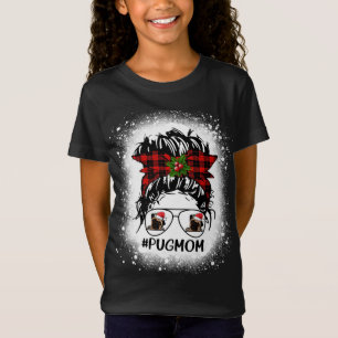 Pug mam Buffalo Play Messy Bun met kerstcadeautje T-shirt