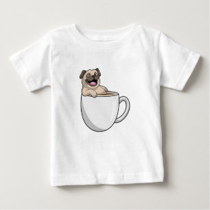 Pug met beker koffie