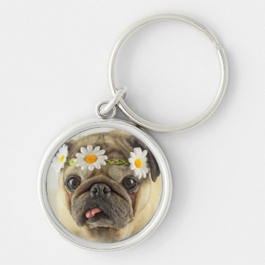 Pug met Daisy Crown Sleutelhanger (Voorkant)