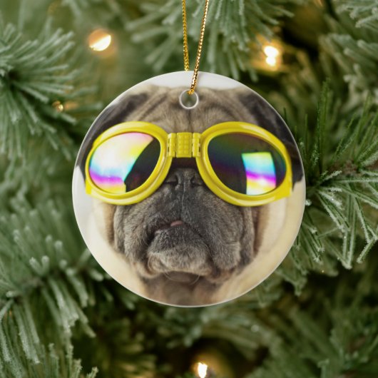 Pug met Goggles Keramisch Ornament (Boom)