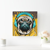 Pug met hoofdtelefoon vierkante klok (Huis)