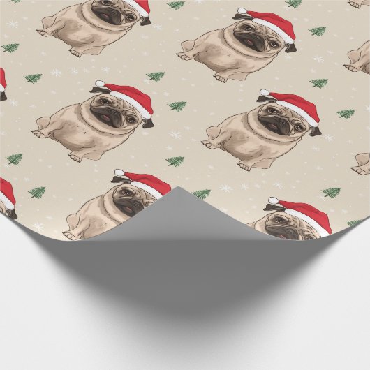 Pug met kerstmuts rustieke kerst cadeaupapier (Hoek)