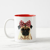 Pug met roodkleurige boeg op hoofd 2 tweekleurige koffiemok (Links)