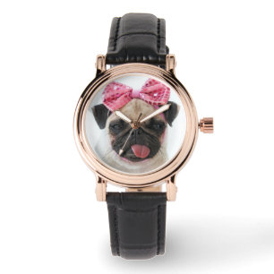 Pug met roze romp horloge