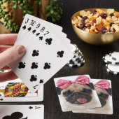 Pug met roze romp pokerkaarten (Insitu)