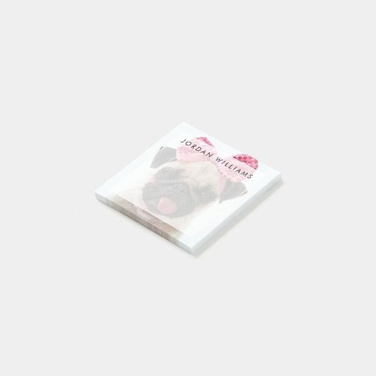 Pug met roze romp post-it® notes (Schuin)