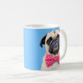 Pug met roze strik koffiemok (Voorkant rechts)