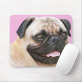 Pug met tongen die uit Mousepad kruipen Muismat (Met muis)