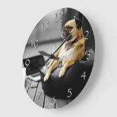 Pug op Rest Grote Klok (Hoek)