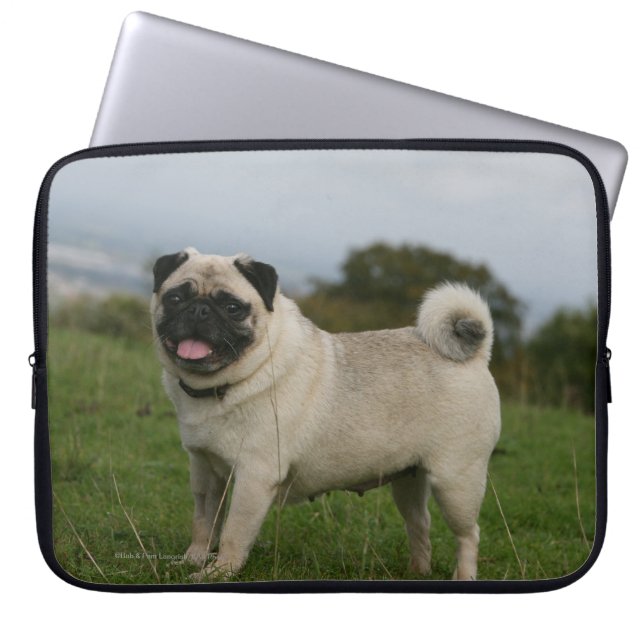 Pug Panting Laptop Sleeve (Voorkant)