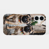 Pug Parade iPhone 16 Hoesje (Achterkant horizontaal)