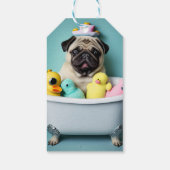 Pug Paradise: Een zwemschoonheid op de buis Cadeaulabel (Achterkant)