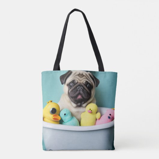 Pug Paradise: Een zwemschoonheid op de buis Tote Bag (Achterkant)
