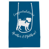 Pug Party Blue Theme Celebration Medium Cadeauzakje (Achterkant)