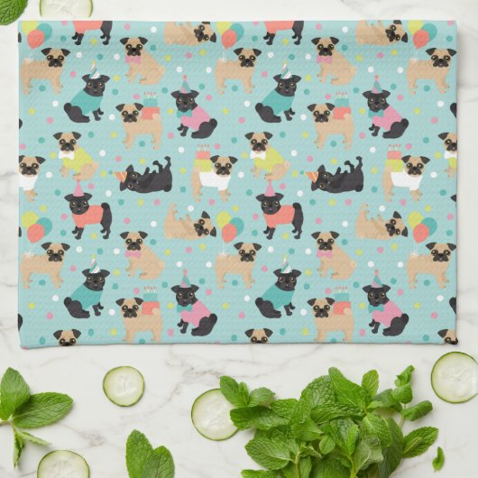 Pug Party Kitchen Towel Theedoek (Gevouwen)