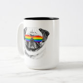 Pug Pride Zonnebril Tweekleurige Koffiemok (Voorkant links)