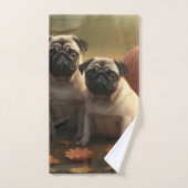 Pug Puppy Herfst Delight Pompoen Bad Handdoek (Handdoek)