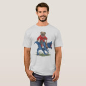 Pug Riding A Dinosaur T-shirt (Voorkant volledig)