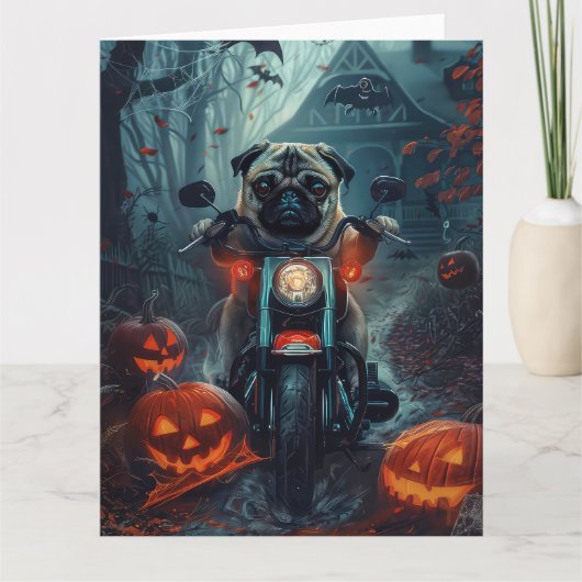 Pug Rijden Motorfiets Halloween eng Kaart (Voorkant)
