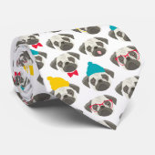 Pug - schattige hond met Kerstmis Stropdas (Opgerold)