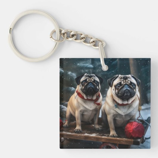 Pug Snowy Sleigh Kerstmisdecor Sleutelhanger (voorkant)