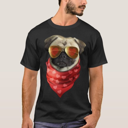 Pug  Valentines Day Heart Cute Valentine  Dog T-shirt (Voorkant)