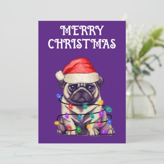 "PUG VERPAKT IN KERSTVERLICHTING" KAART (Staand voorkant)