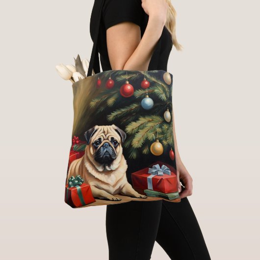 Pug viert Kerstmis Tote Bag (Dichtbij)