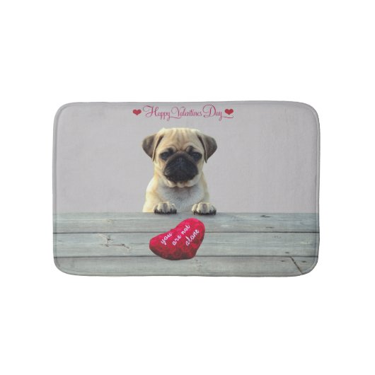 Pug Wishing Happy Valentijnsdag Hart badmaten Badmat (Voorkant)