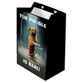 Puggle Mic Drop Medium Cadeauzakje (Achterkant Gekanteld)