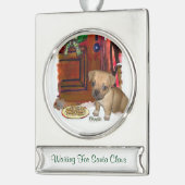Puggle Persoonlijke Kerstmis Verzilverd Banner Ornament (Links)