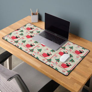 Puggy Kerst Desk Mat