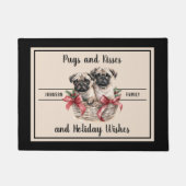 Pugs and Kisses Holiday Wishes Hondenliefhebber Mo Deurmat (Voorkant)