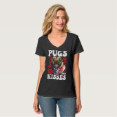 Pugs and Kisses T-shirt (Voorkant volledig)