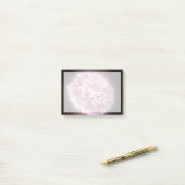 puinwolk van twee neutronensterren post-it® notes (Op bureau)