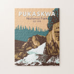 Pukaskwa National Park Canada Travel Art  Legpuzzel<br><div class="desc">Ontwerp van de National Park-vectorkunst van Pukaskwa. Het park staat bekend om zijn overblijfselen van het meer van Superior en de boreale bossen.</div>