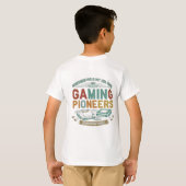 Pulse Met Doel Terug Gaming Pioniers T-shirt (Achterkant volledig)
