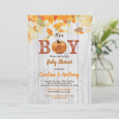 Pumpkin baby douche rustic wood het is een jongen kaart (Staand voorkant)