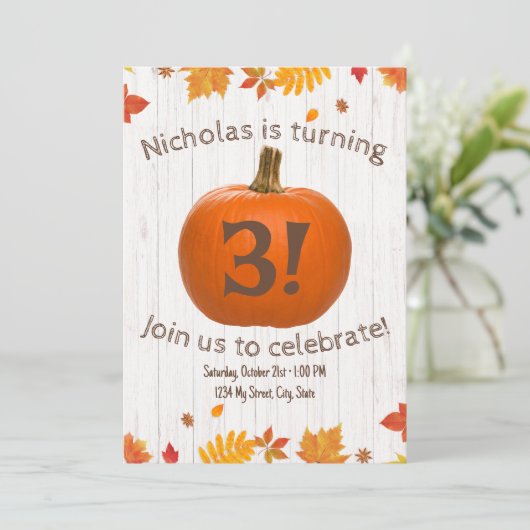 Pumpkin Birthday Uitnodiging (Staand voorkant)