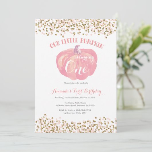 Pumpkin eerste verjaardag uitnodiging roze en goud (Staand voorkant)