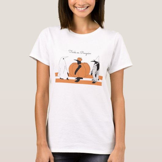 Pumpkin Penguin Cartoon Funny Halloween T-shirt (Voorkant)